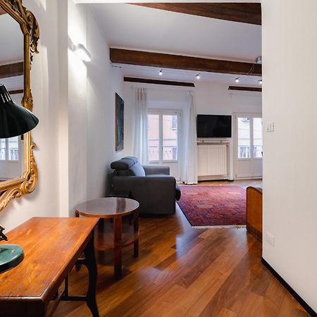 Palazzo Rialto Antique Apartment Болоня Екстериор снимка